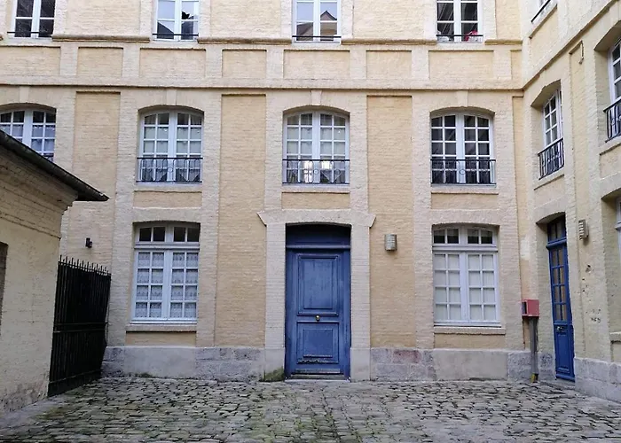 Apartment La Vicomte - Quai Henri Iv - Wifi Gratuit *